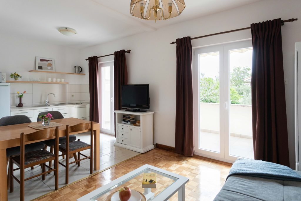 Poolside Stone 1-Bedroom Balcony Suite - Zrce Beach