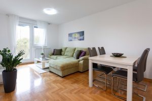 Folnegoviceva - Bright 1BDR with Balcony & Parking