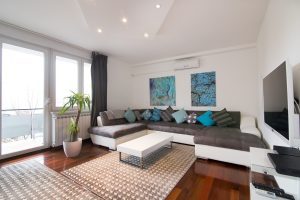  Modern apartment few steps from the City Center!