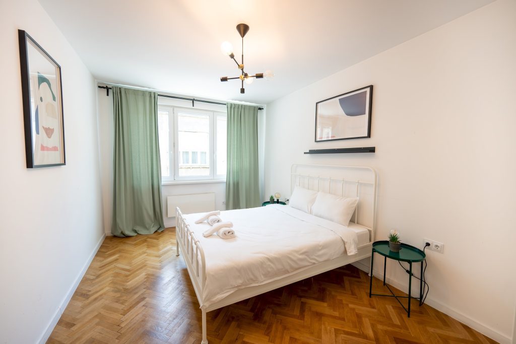 Design and Modern 1BDR in top center